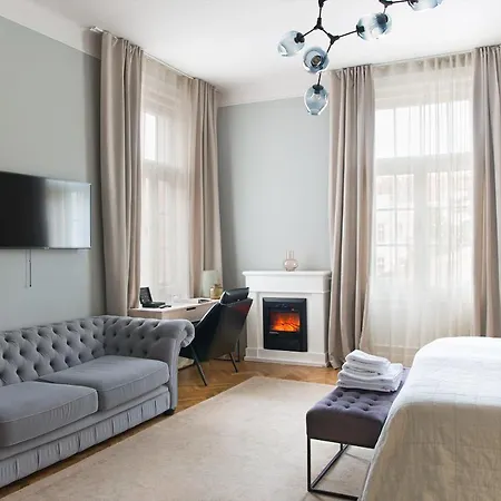 Nest Hotel Gyor