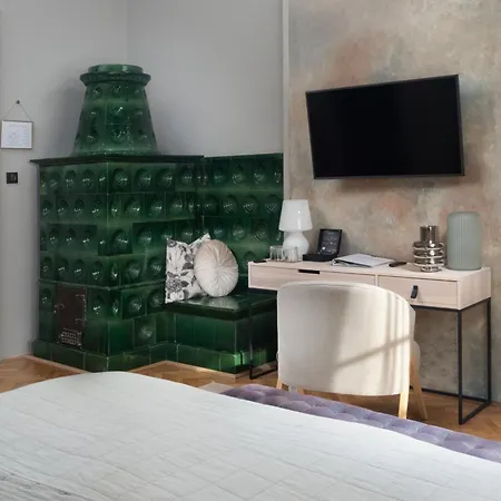 Nest 4* Gyor