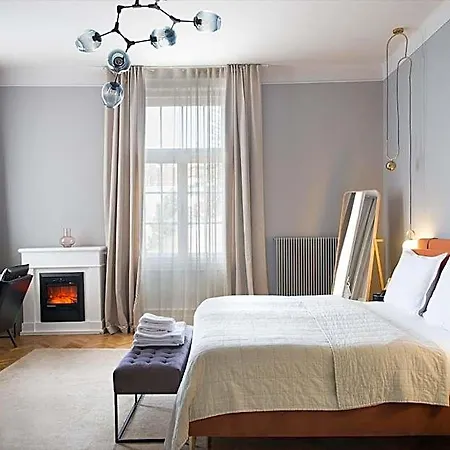 Nest Hotel Gyor