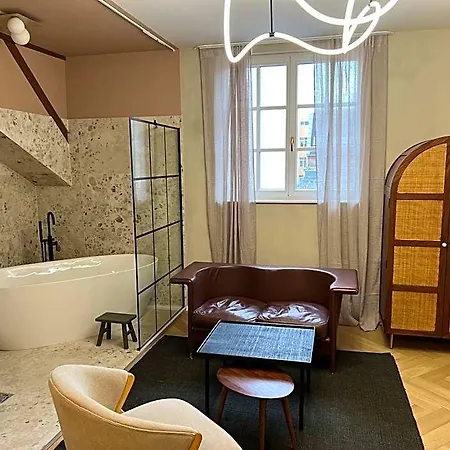 Nest 4* Gyor